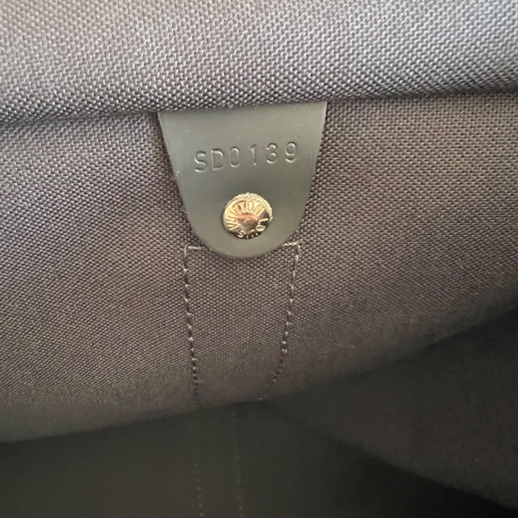 Louis Vuitton Keepall Bandouliere 55 - Cobalt - Picture 7 of 14